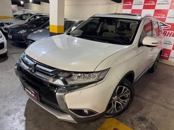 MITSUBISHI OUTLANDER 2.2 4X4 16V DIESEL 4P AUTOMÁTICO